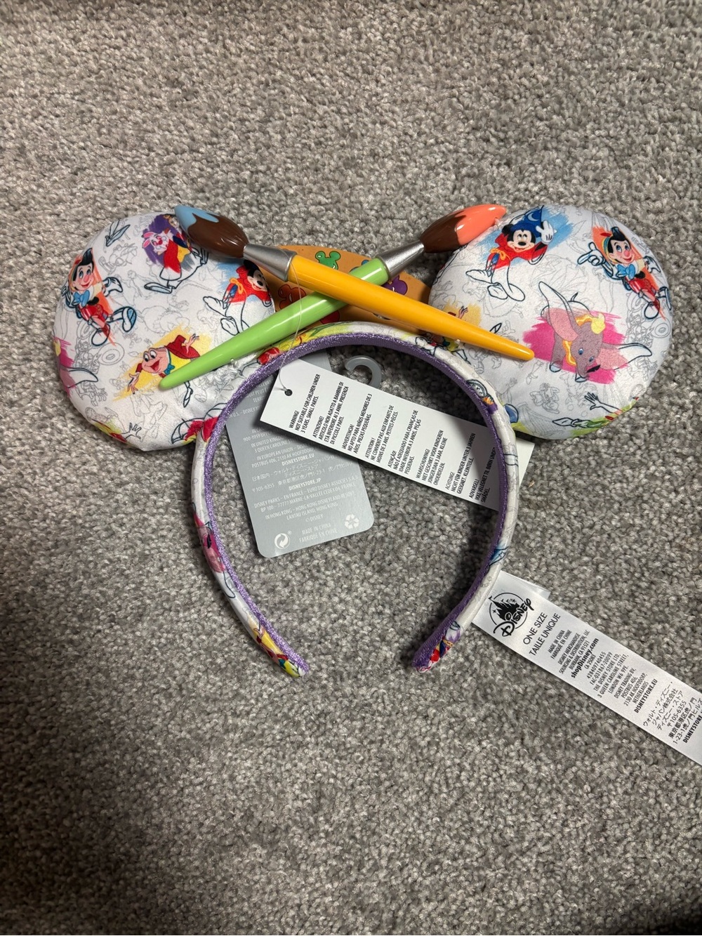 Disneyland - imagination ears